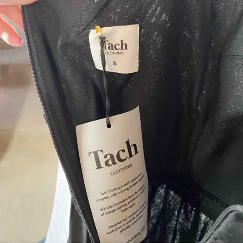 Tach Clothing Nwt Black Fillipa Tiered Midi Dress, Small — image 6 of 7